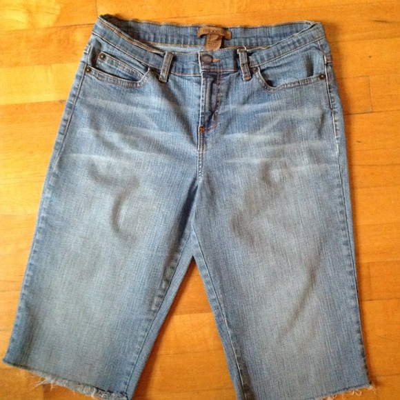Arden B Blue Denim Jean Shorts Size 6 - Picture 2 of 11